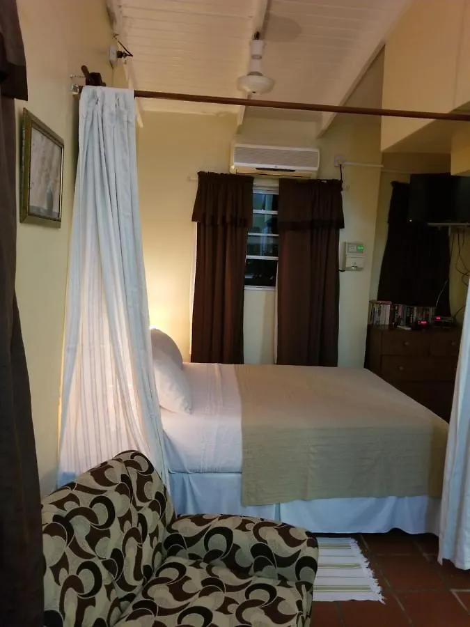 Guest house Rio Guesthouses Christ Church Barbados