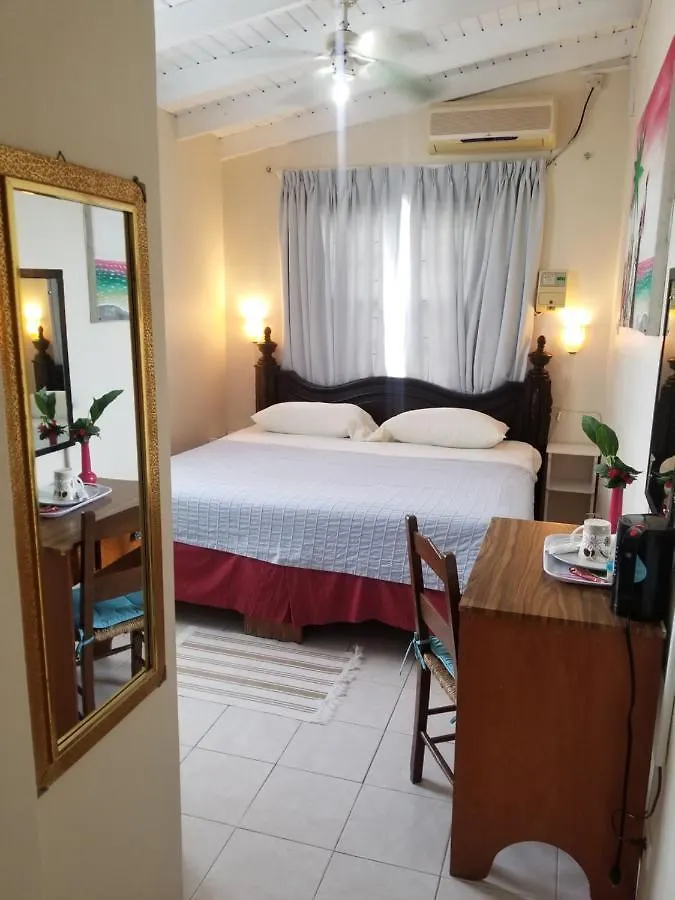 Rio Guesthouses Christ Church 0*,